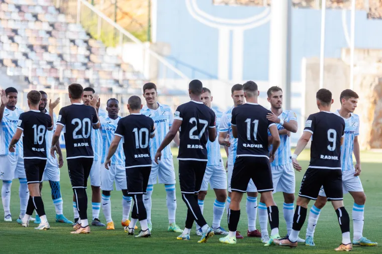 Rijeka pobijedila Belupo i predstavila novi dres