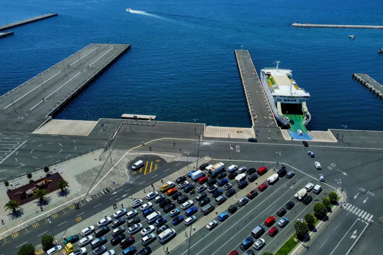 Objavljene slike iz zrake: Ovako izgledaju trajektne luke u Splitu i Zadru