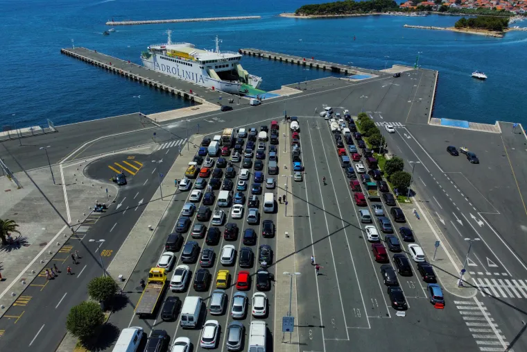 Objavljene slike iz zrake: Ovako izgledaju trajektne luke u Splitu i Zadru