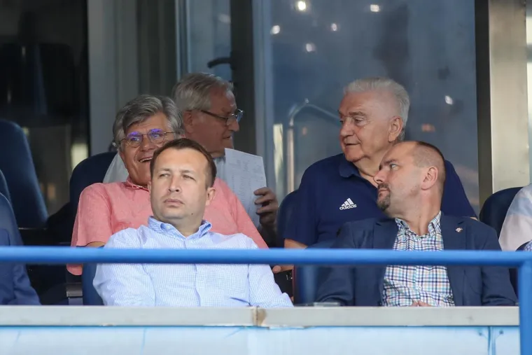 Tko se sve to ukazao u svečanoj loži Maksimira: Jednog gradonačelnika smo vidjeli, drugog ne