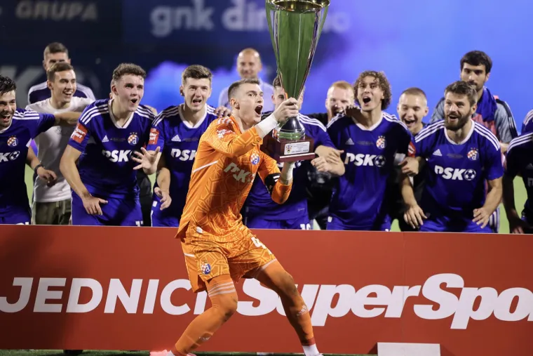 Ovako su igrači Dinama proslavili novi trofej