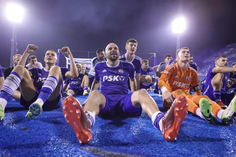 Ovako su igrači Dinama proslavili novi trofej