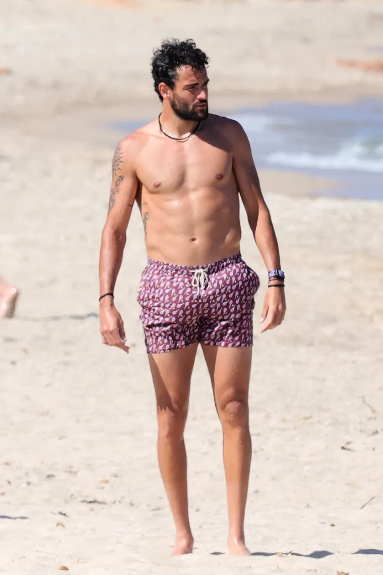 Svi su gledali u njezinu guzu: Slavni tenisač toliko nije mogao odoljeti svojoj curi da je ne&scaron;to morao napraviti