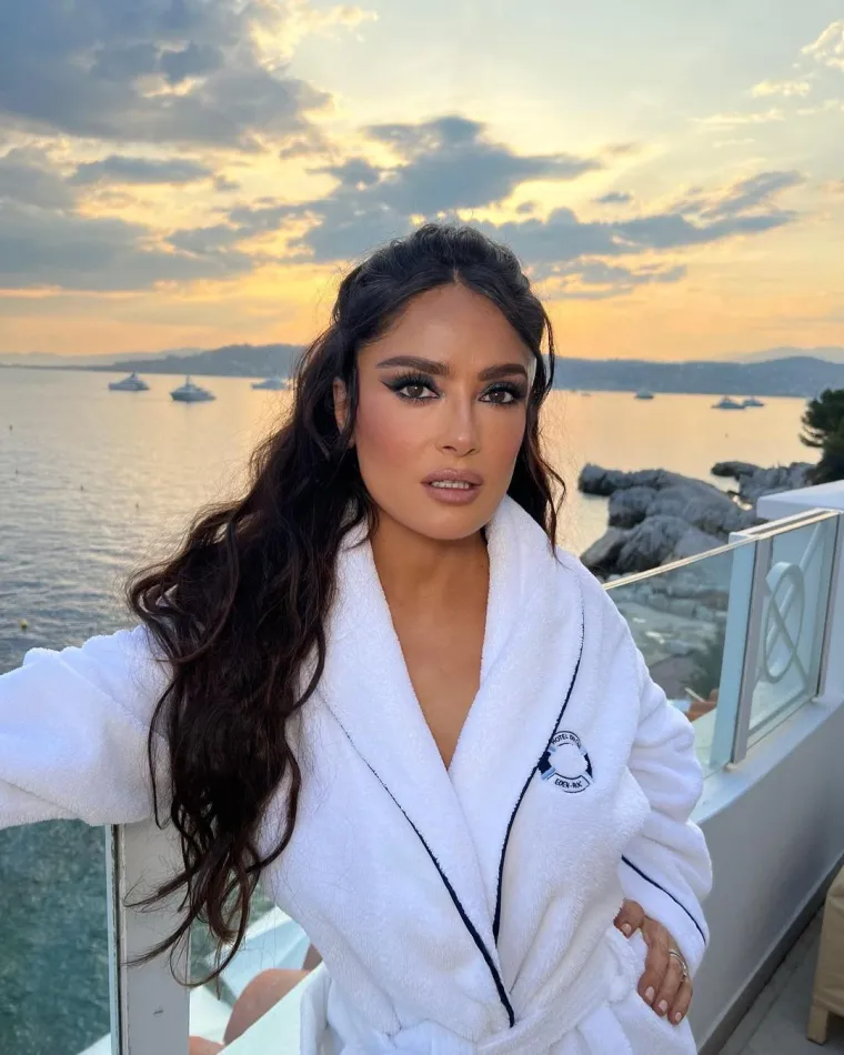 Kakvo tijelo Salma Hayek ima: U 58. godini glumica može posramiti i duplo mlađe