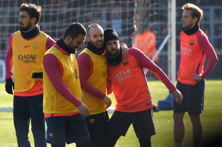 Nekadašnja zvijezda Barcelone izgleda neprepoznatljivo, a dvije godine je mlađi od našeg Luke