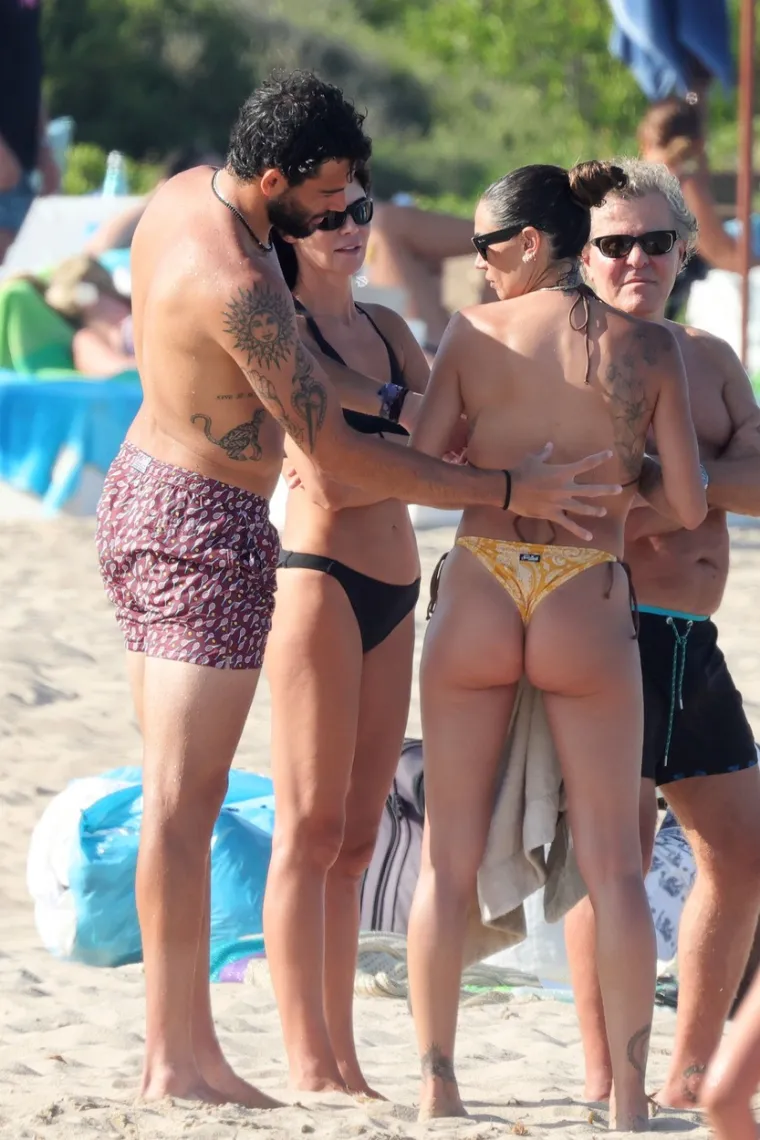 Ona će vam jo&scaron; dodatni podići temperaturu: U provokativnoj pozi gaćice nisu uspjele sakriti njenu malu tetovažu