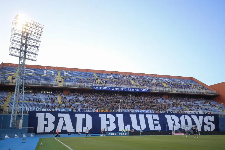 Helikopter iznad Maksimira privlačio pažnju: Dinamo uoči derbija dobio priznanje HNS-a