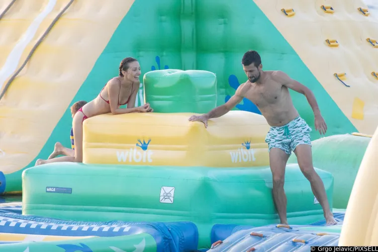 Novak Đoković i Jelena se totalno opustili u Dubrovniku: Pred djecom su razmjenjivali nježnosti
