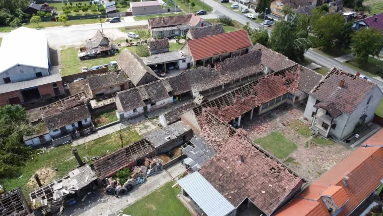Slavonska su sela devastirana, a o tome kraj Zagreba i Istre ba&scaron; i nije bilo spomena, dok ove tužne slike nisu obi&scaron;le cijelu domovinu