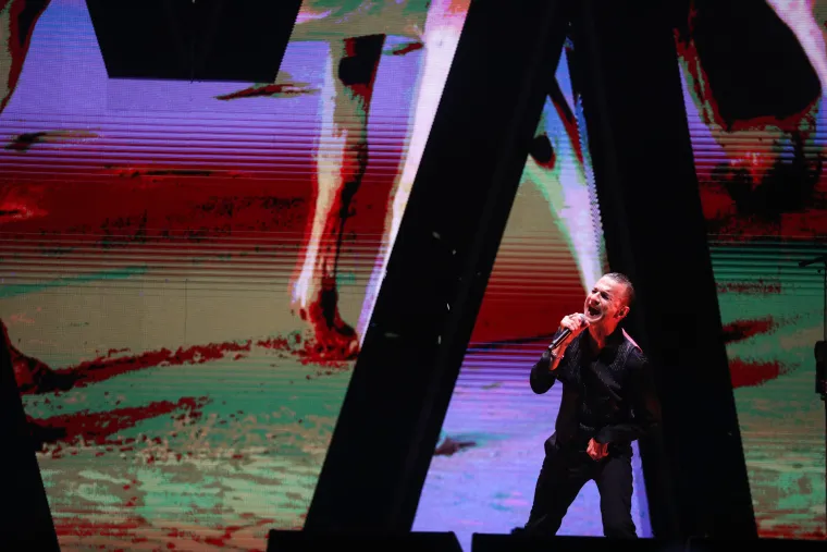Depeche Mode u spektakularnom nastupu podigao zagrebačku Arenu na noge! Na pozornici proslavili i rođendan