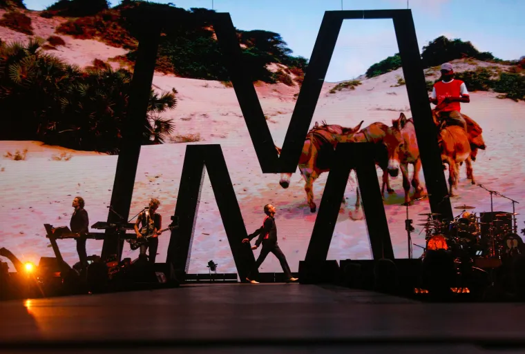 Depeche Mode u spektakularnom nastupu podigao zagrebačku Arenu na noge! Na pozornici proslavili i rođendan