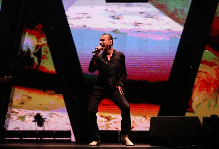 Depeche Mode u spektakularnom nastupu podigao zagrebačku Arenu na noge! Na pozornici proslavili i rođendan