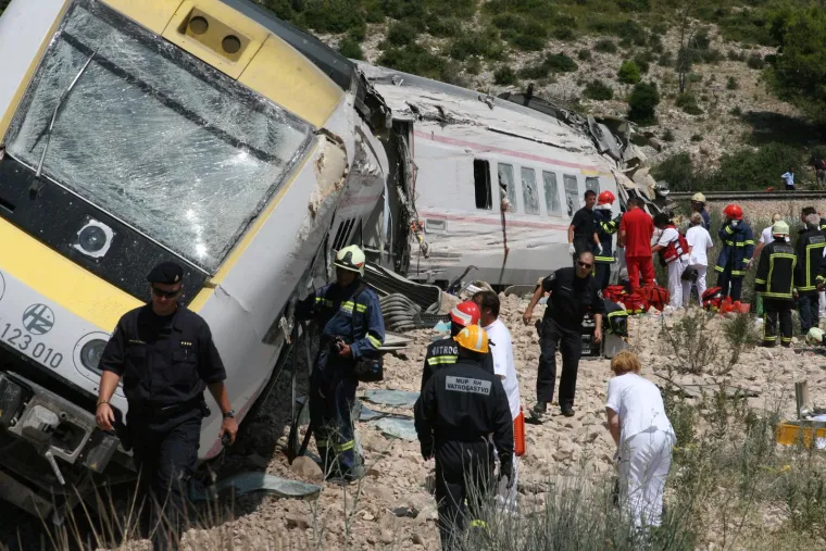 Pro&scaron;lo je 14 godina od najstra&scaron;nije željezničke nesreće u povijesti Hrvatske. Vlak je strugao po stijenama, 'otvorio se pravi pakao'