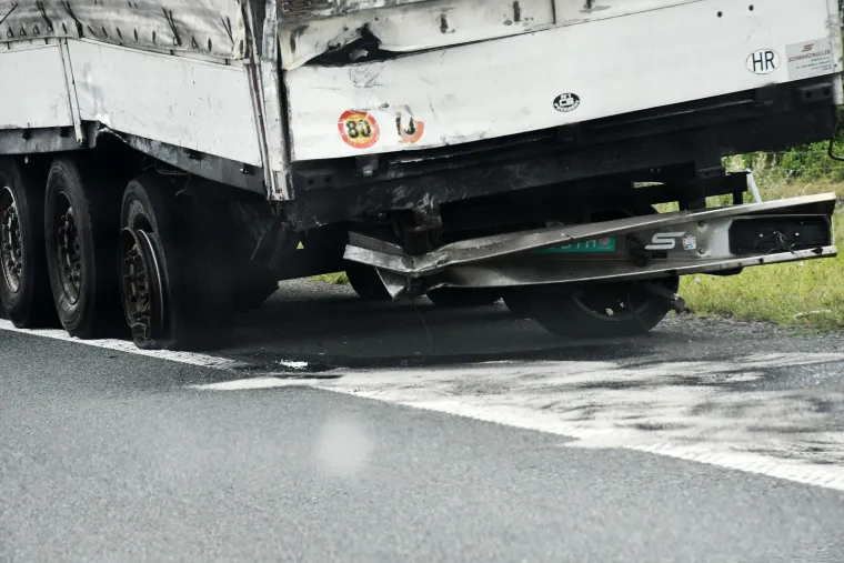 Ovo je mjesto teške prometne nesreće na A3 kod Nove Gradiške gdje su, neslužbeno, stradale majka i kći