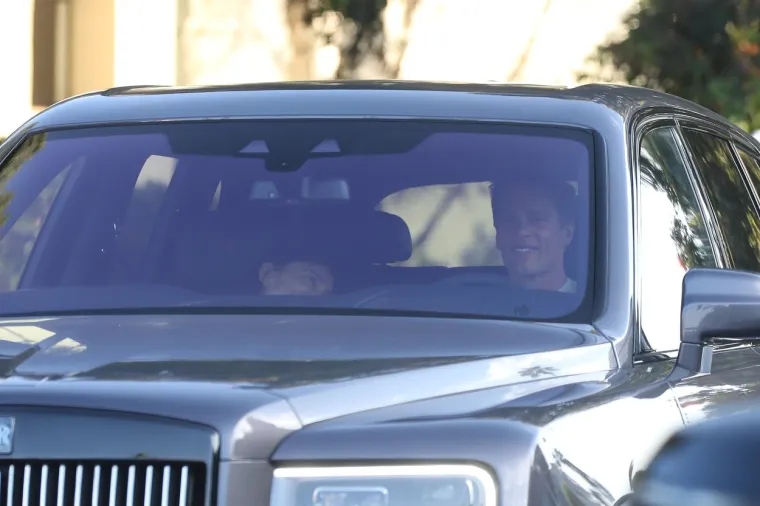 Biv&scaron;a Ronaldova djevojka opet ljubi veliku sportsku zvijezdu: Uhvaćena kako odlazi jutro nakon u istoj odjeći