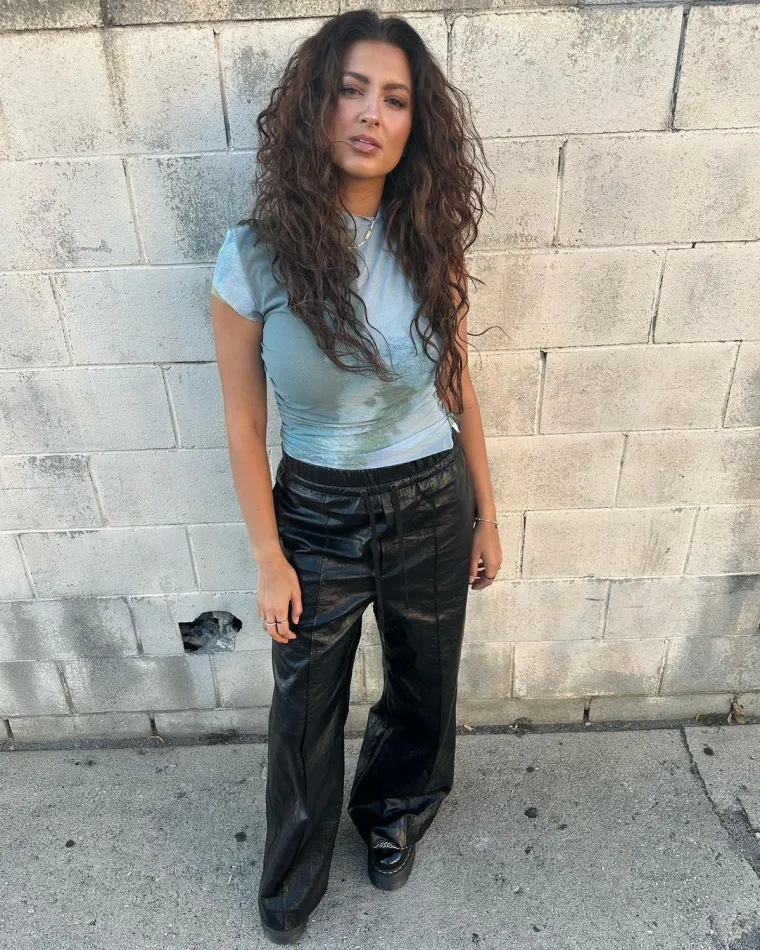 Dvostruka dobitnica Grammyja hitno hospitalizirana, fanovi zabrinuti: 'Molimo za tebe...'