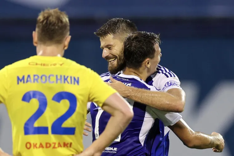 Novo pojačanje Dinama osvanulo na maksimirskom stadionu: Pogledajte u kakvom je društvu bio