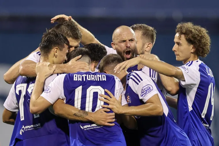 Novo pojačanje Dinama osvanulo na maksimirskom stadionu: Pogledajte u kakvom je društvu bio