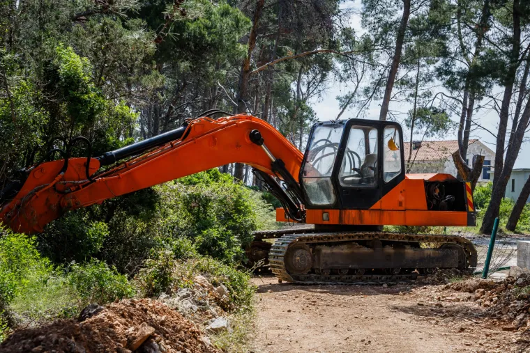 Spaljena zemlja bez znakova života. Ovako izgleda Čiovo koje je jučer prožvakala vatrena stihija