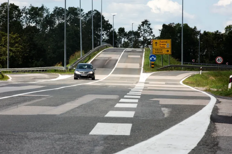  Izlaz s autoceste kod Županje