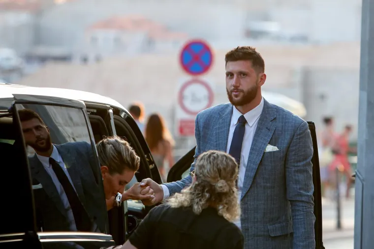 NBA zvijezda izreći će sudbonosno 'Da!' u Dubrovniku: Pogledajte tko je sve stigao od poznatih