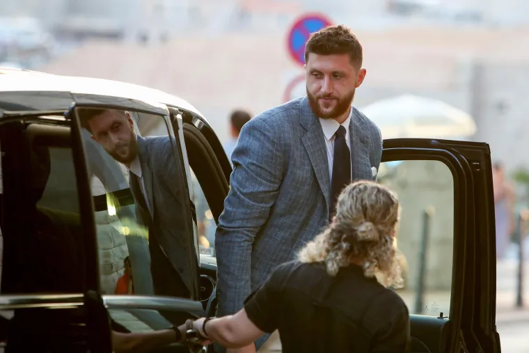 NBA zvijezda izreći će sudbonosno 'Da!' u Dubrovniku: Pogledajte tko je sve stigao od poznatih