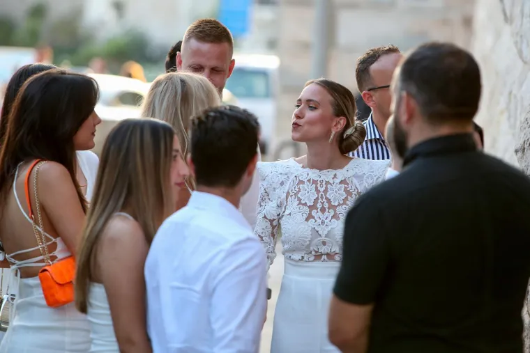 NBA zvijezda izreći će sudbonosno 'Da!' u Dubrovniku: Pogledajte tko je sve stigao od poznatih