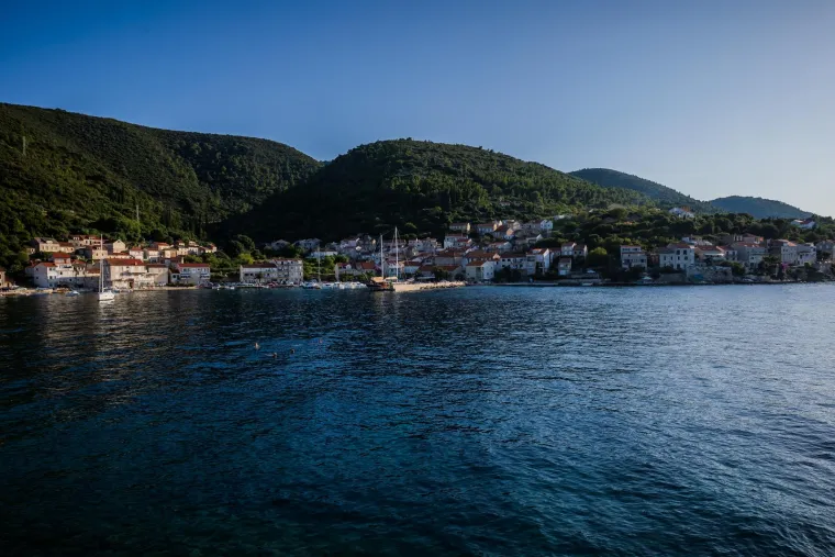 Zavirite u pravi raj na hrvatskoj obali: Ovo tajnovito mjesto pružalo je utočište mnogim pomorcima