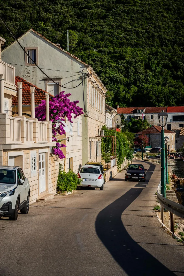 Zavirite u pravi raj na hrvatskoj obali: Ovo tajnovito mjesto pružalo je utočište mnogim pomorcima