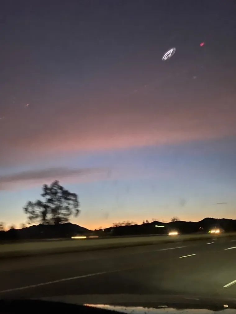 Jesu li vanzemaljci snimljeni kamerama na Zemlji? Pogledajte senzacionalne fotke pa prosudite sami