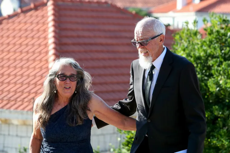 Na 'vjenčanje godine' u Dubrovnik stigla 'krema': Sijevnuli opaki dekoltei, dame su si dale truda