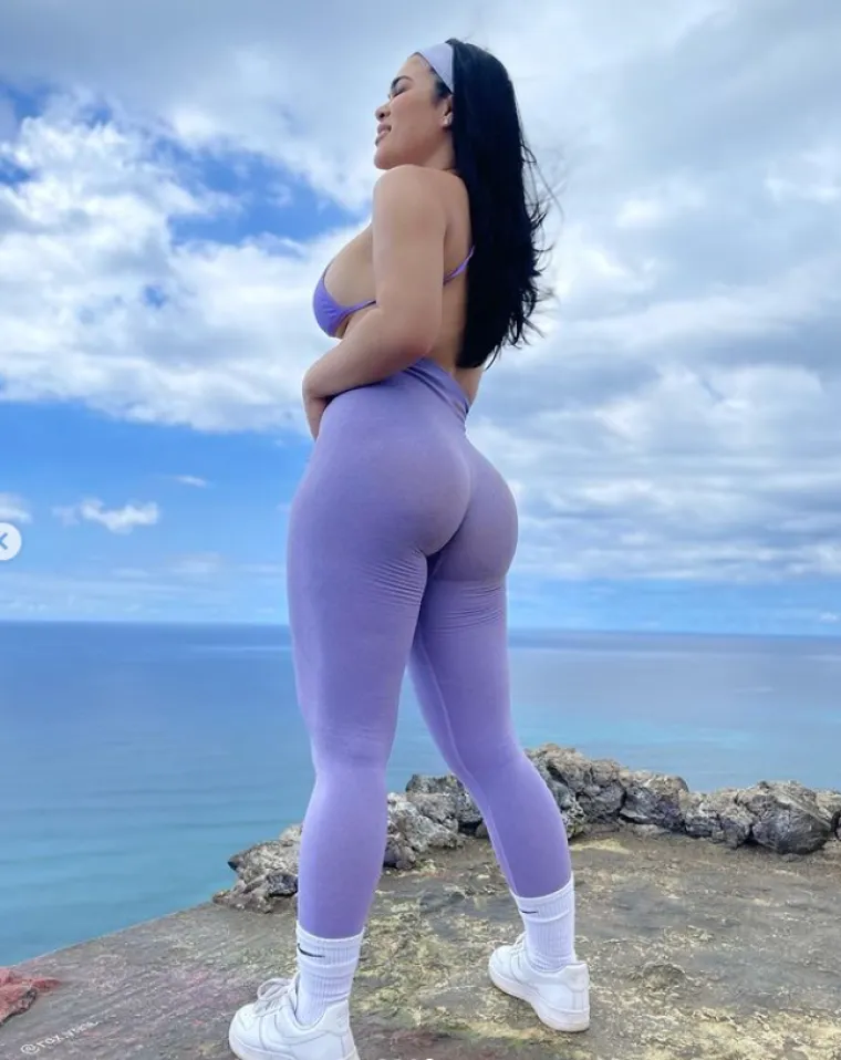 Razbijala je u UFC-u, a sada 'ubija' obožavatelje provokativnim objavama: 'Ilegalno je izgledati ovako'