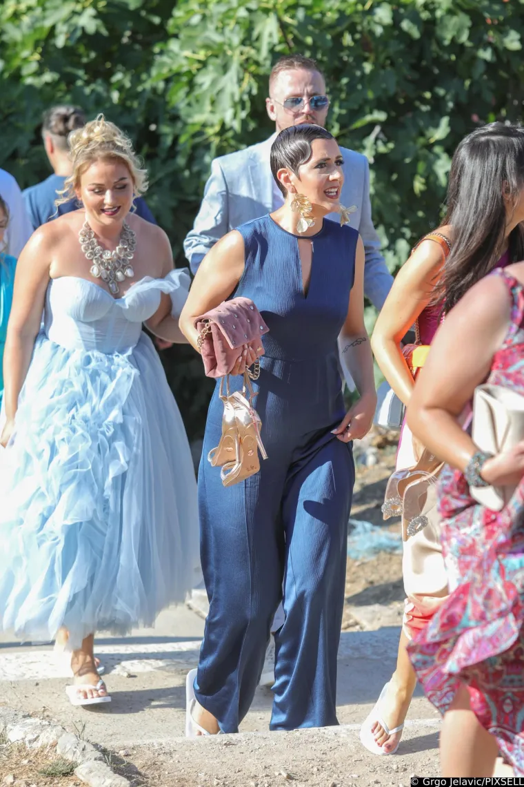 Procurili detalji s vjenčanja NBA zvijezde: Gosti se častili tortom na pet katova, a Petar Gra&scaron;o do&scaron;ao bez Hane