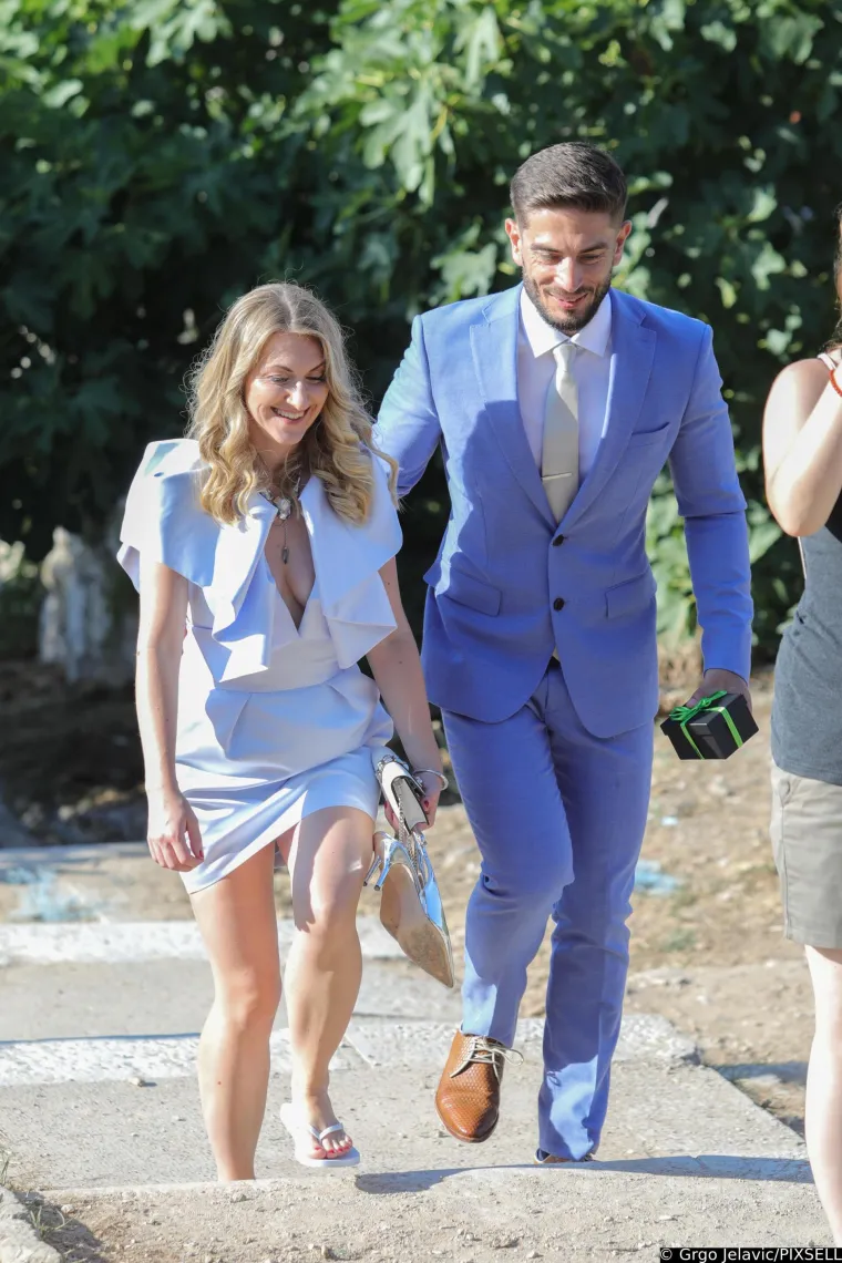 Procurili detalji s vjenčanja NBA zvijezde: Gosti se častili tortom na pet katova, a Petar Gra&scaron;o do&scaron;ao bez Hane