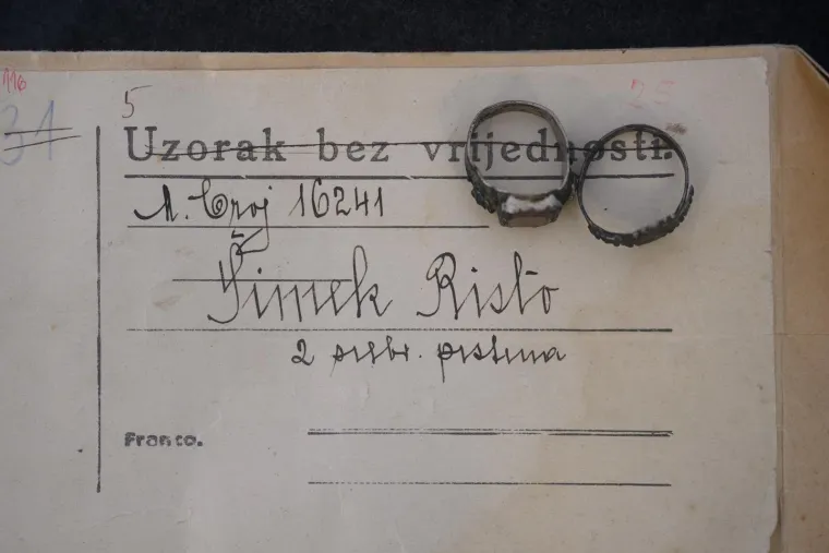 Jezivi prizori s nekada&scaron;njeg groblja bolnice Vrapče: Pogledajte i koji predmeti pokojnika se čuvaju