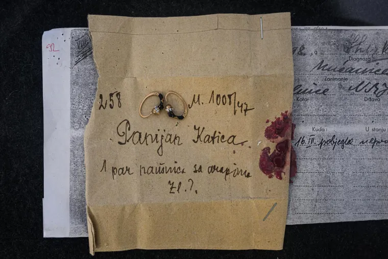 Jezivi prizori s nekada&scaron;njeg groblja bolnice Vrapče: Pogledajte i koji predmeti pokojnika se čuvaju