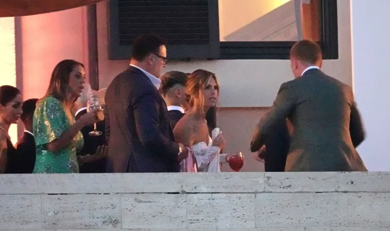 O vjenčanju u susjedstvu raspisali se i na Otoku: Nakon devet godina veze i dvoje djece napokon rekli sudbonosno 'da'