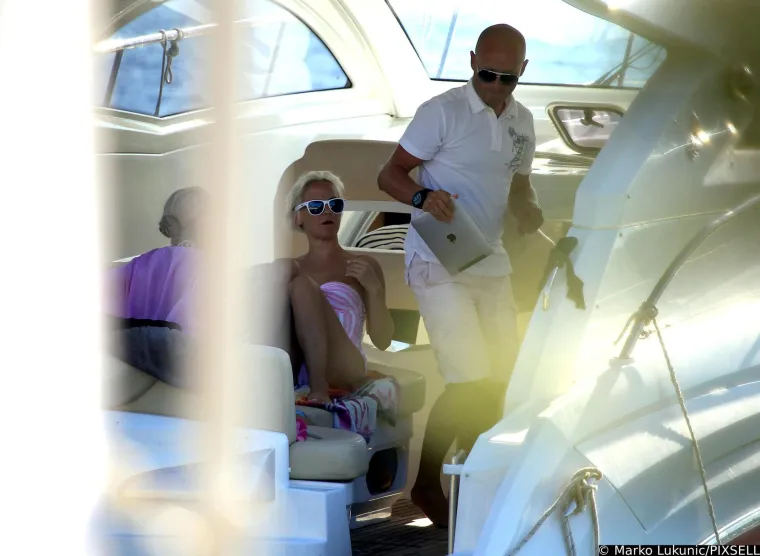 Maja &Scaron;uput je prije Nenada ljubila ovog poduzetnika: Kruže fotografije njihova provoda na jahti od prije 13 godina!