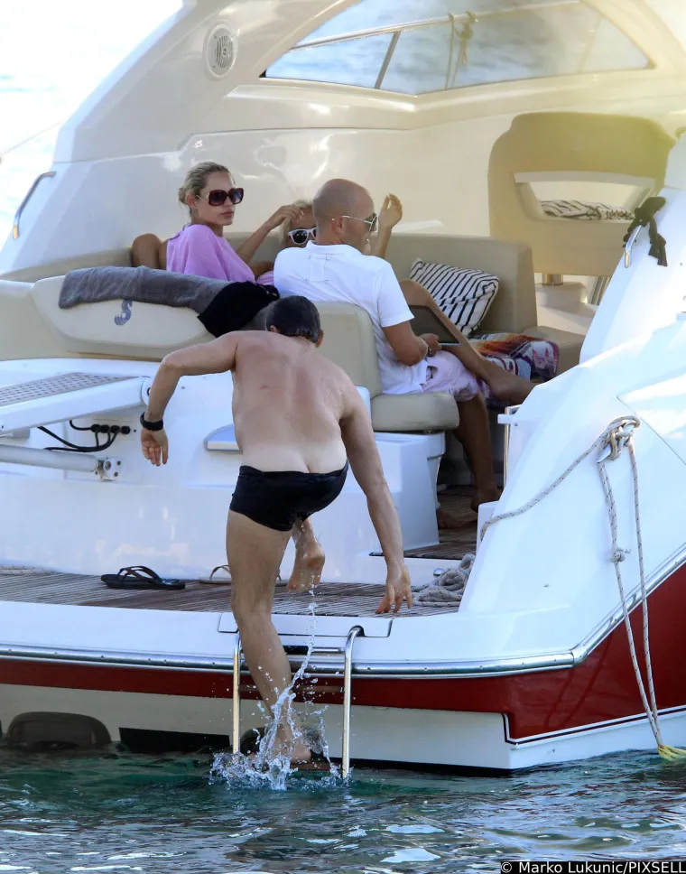 Maja &Scaron;uput je prije Nenada ljubila ovog poduzetnika: Kruže fotografije njihova provoda na jahti od prije 13 godina!