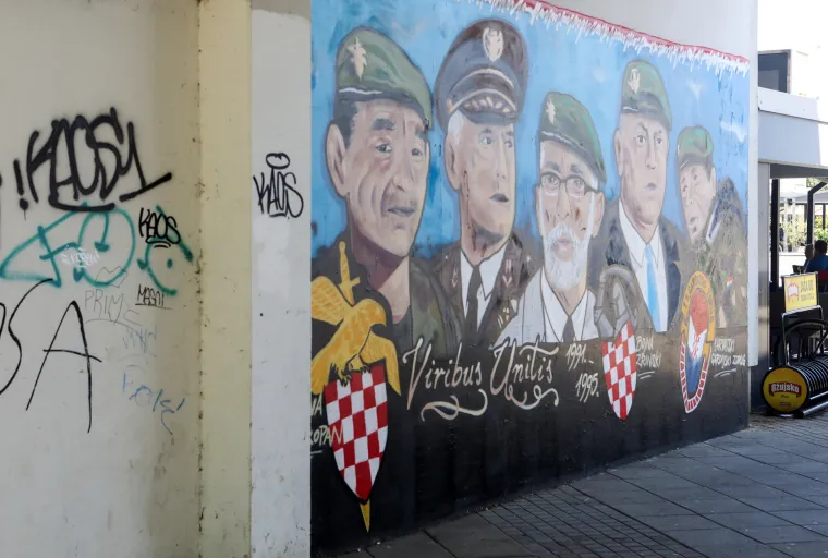 Mural s pripadnicima ratnih postrojbi HV-e u Velikoj Gorici digao prašinu: Neki traže da se ukloni ili prefarba