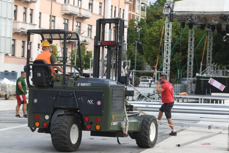 Posljednje pripreme za 'Oluju': Radi se punom parom, strojevi se ne gase, šator postavlja. Kako će sve izgledati?