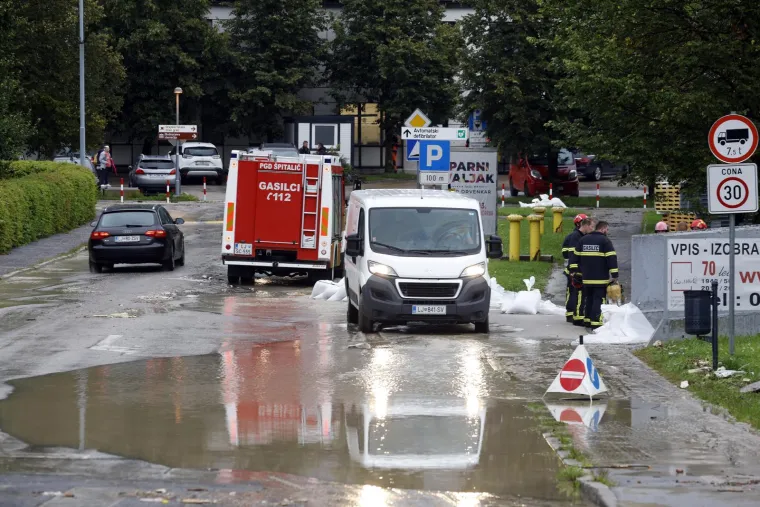 Dramatični fotoizvje&scaron;taj iz Slovenije, ovi prizori lede krv u žilama: 'Nažalost, ostvaruje se najgori scenarij'