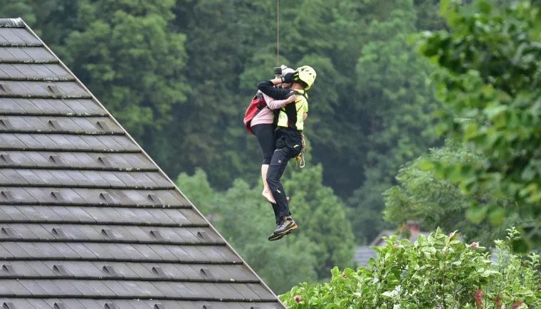 Dramatični fotoizvje&scaron;taj iz Slovenije, ovi prizori lede krv u žilama: 'Nažalost, ostvaruje se najgori scenarij'