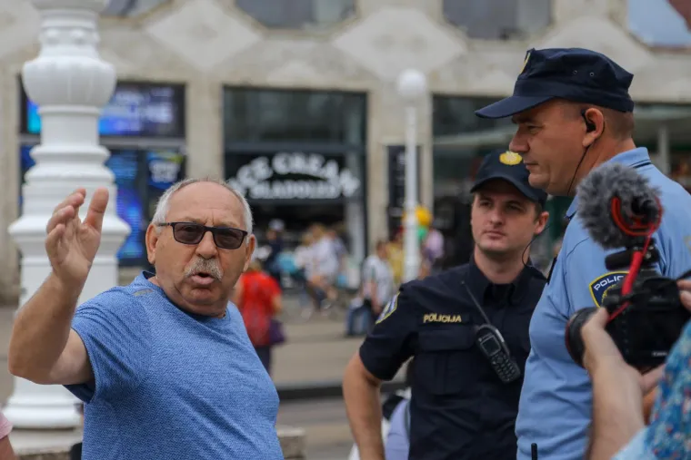 U Zagrebu održana antiratna akcija povodom godišnjice Oluje: 'Ne u naše ime'