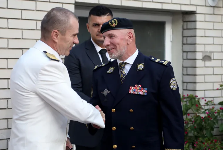 Milanovićev svečani prijem u Kninu: Svi dobro raspoloženi, slave Dan pobjede! Pogledajte tko je sve došao