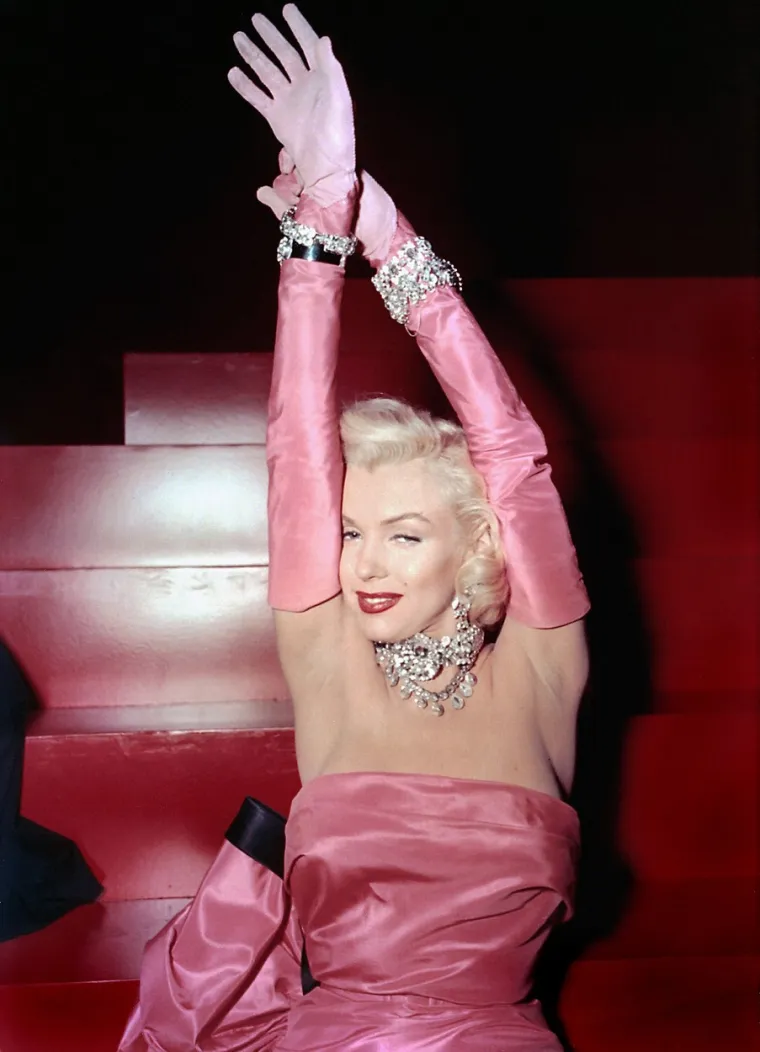 Misterij smrti Marilyn Monroe i danas golica javnost: 'Gola na krevetu, s telefonom u ruci, a jedno je posebno nelogično'
