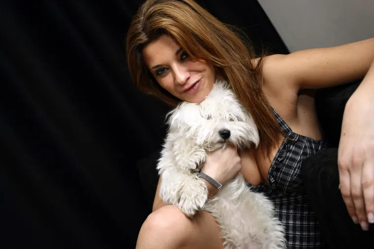 Prije 13 godina Aleksandra Grdić obarala je u bikiniju: Nekad su se za nju lijepili skandali, a danas je nema ni za lijek