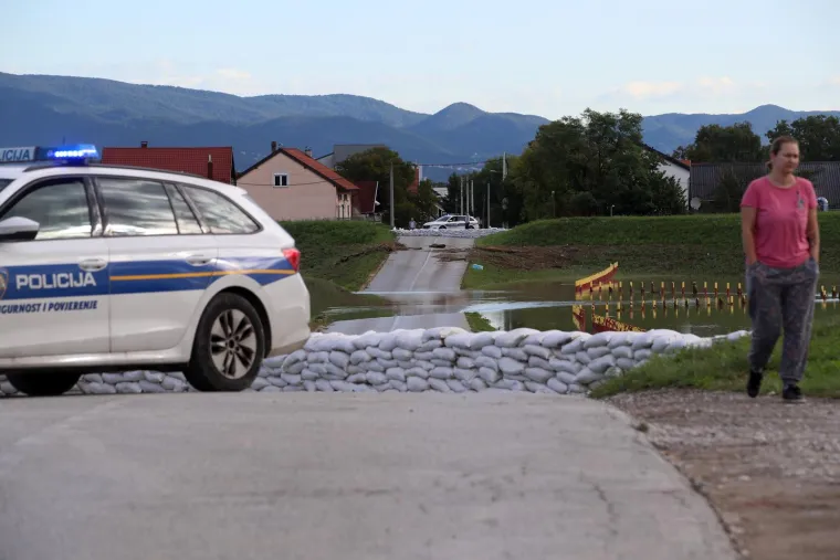 Povlači se voda iz oteretnog kanala Sava-Odra: Pogledajte kako sada izgleda kanal koji je spasio Zagreb