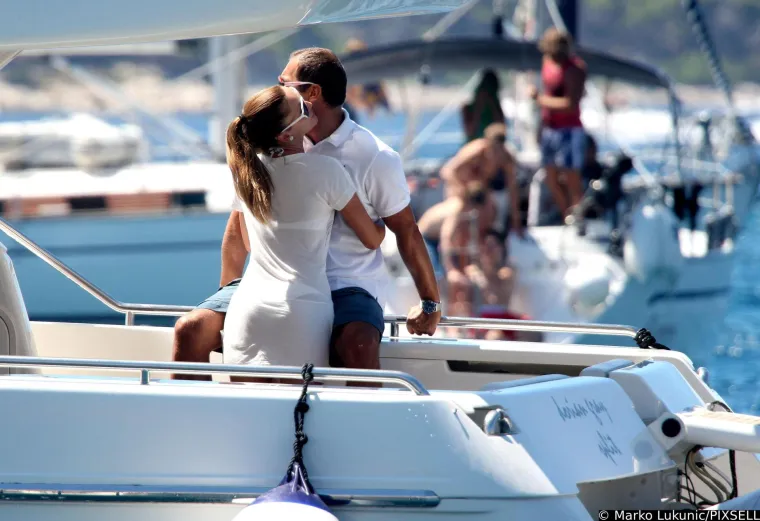 On iz braka sa Suzanom ima još kćeri Deu i Miju te sina Luku, koji su mu podarili i četvero unučadi.