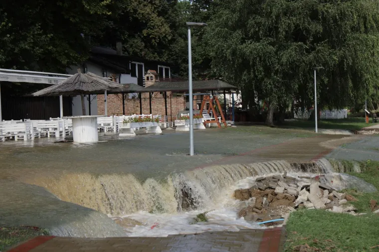 Pogledajte kako danas izgleda &Scaron;oderica: Sila prirode je nevjerojatna, omiljeno vikend naselje danas je neprepoznatljivo